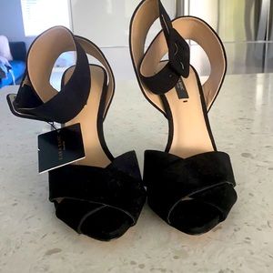 Satrapy heels